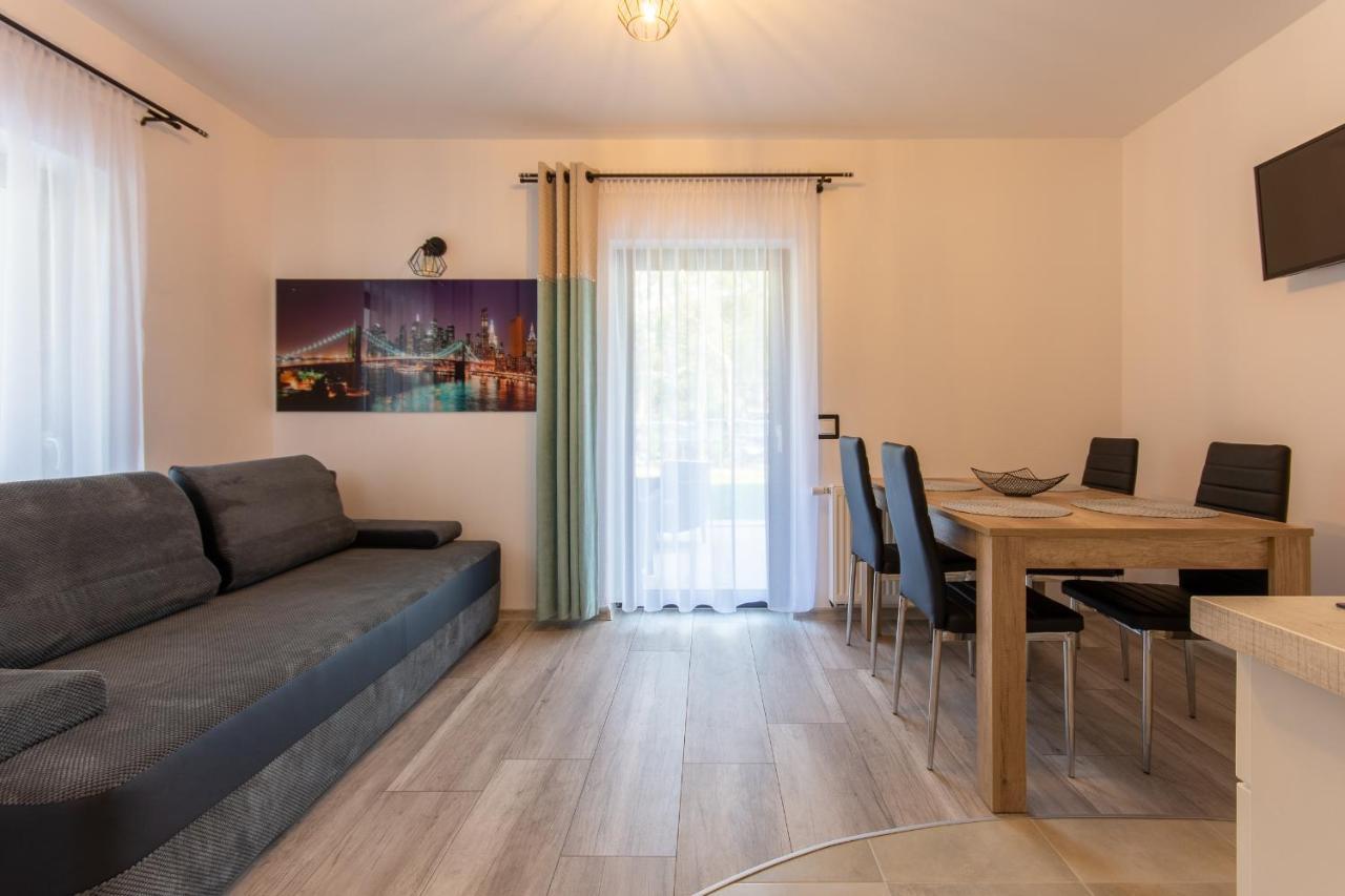 Illusione Apartment Pobierowo Bagian luar foto